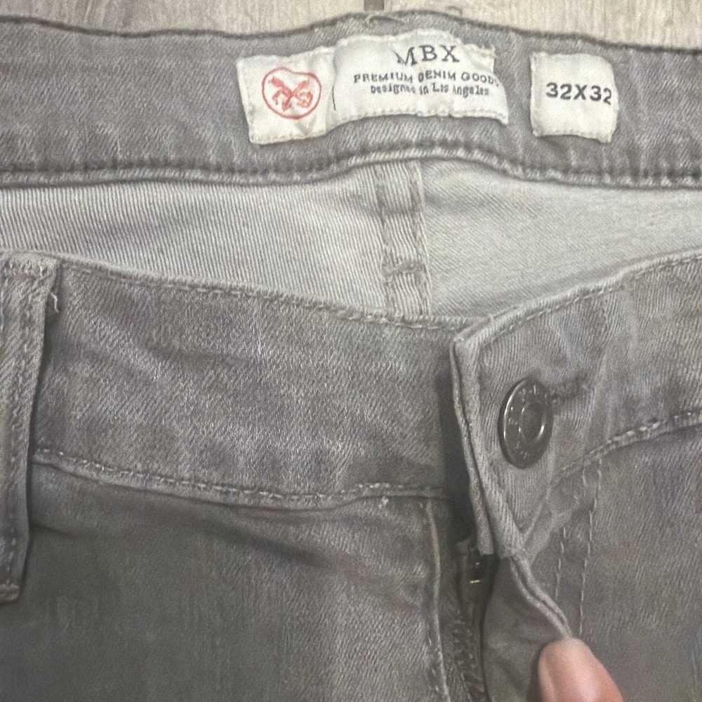 MBX Premium Denim Goods Jeans 32x32 Gray Faded Straight Leg Pants Men - Picture 2 of 4